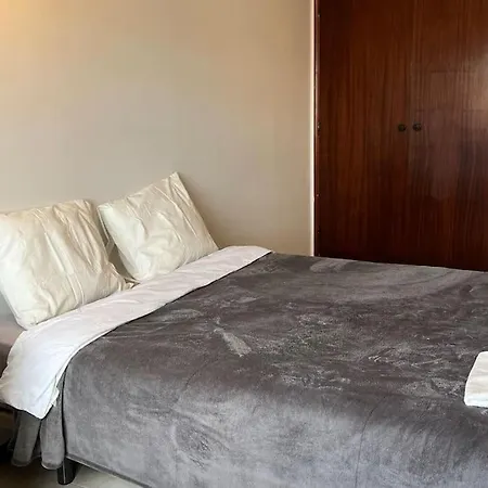 Cozy 2 Bedroom In Olhao Quelfes Exterior photo